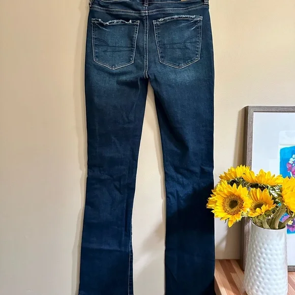 Women's American Eagle Size 2 Blue Jeans - Picture 5 of 8
